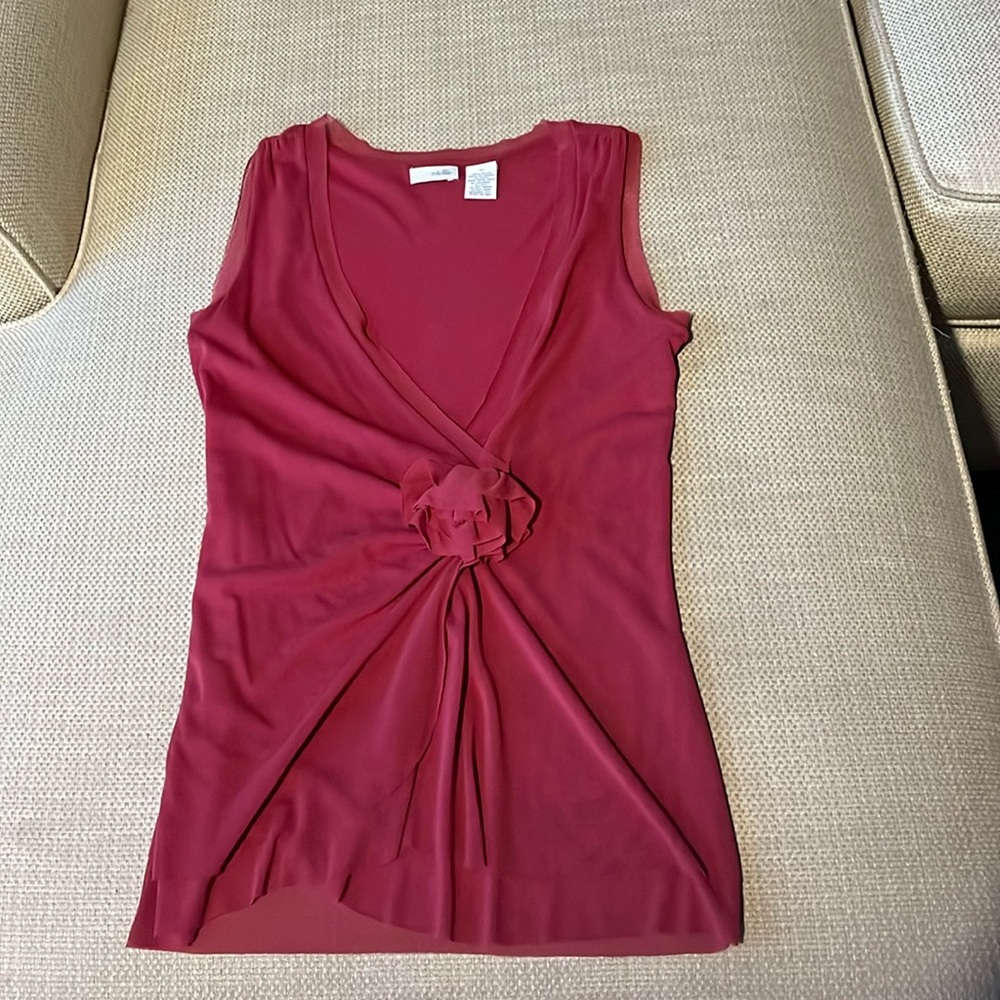 Beautiful top that can be dressed up or down for any occasion.